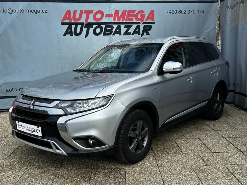Mitsubishi Outlander 2,0 MIVEC, CZ, 1.majitel, DPH!, kombi, světle šedá, benzin, rv. 2019